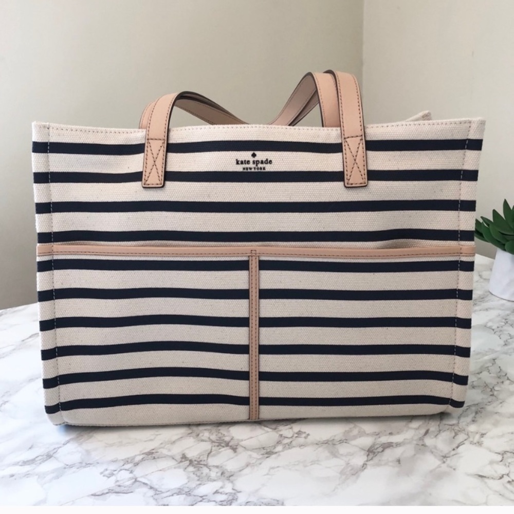Kate Spade Washington square mega Sam tote